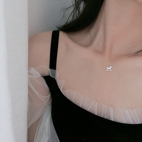 NEW 925 Sterling Silver Diamond Horse Necklace - Picture 4 of 14